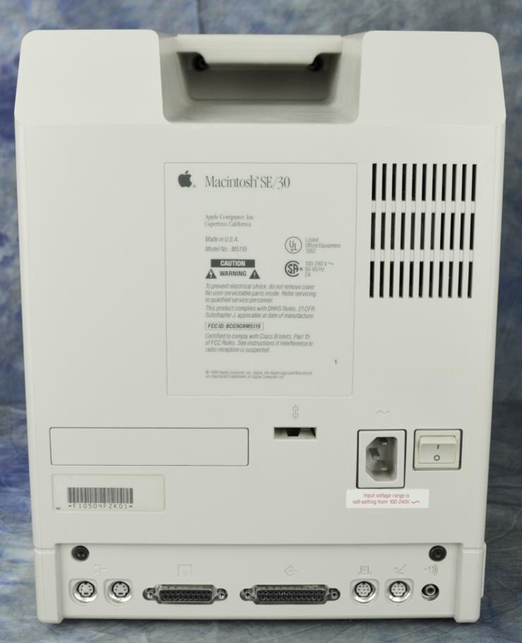 Apple Macintosh SE 30