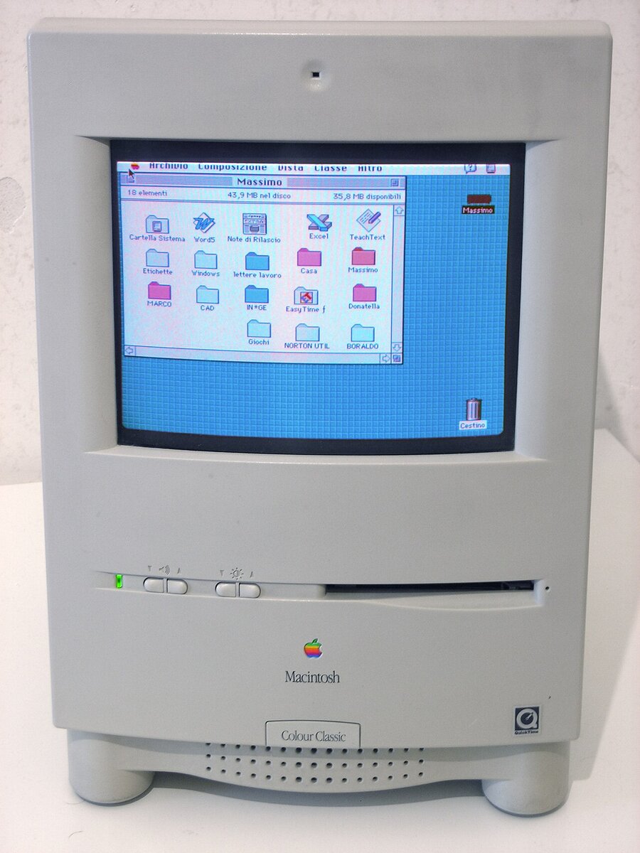 Apple Macintosh Colour Classic